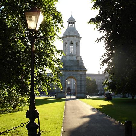 Trinity College - Campus Accommodation ดับลิน ภายนอก รูปภาพ