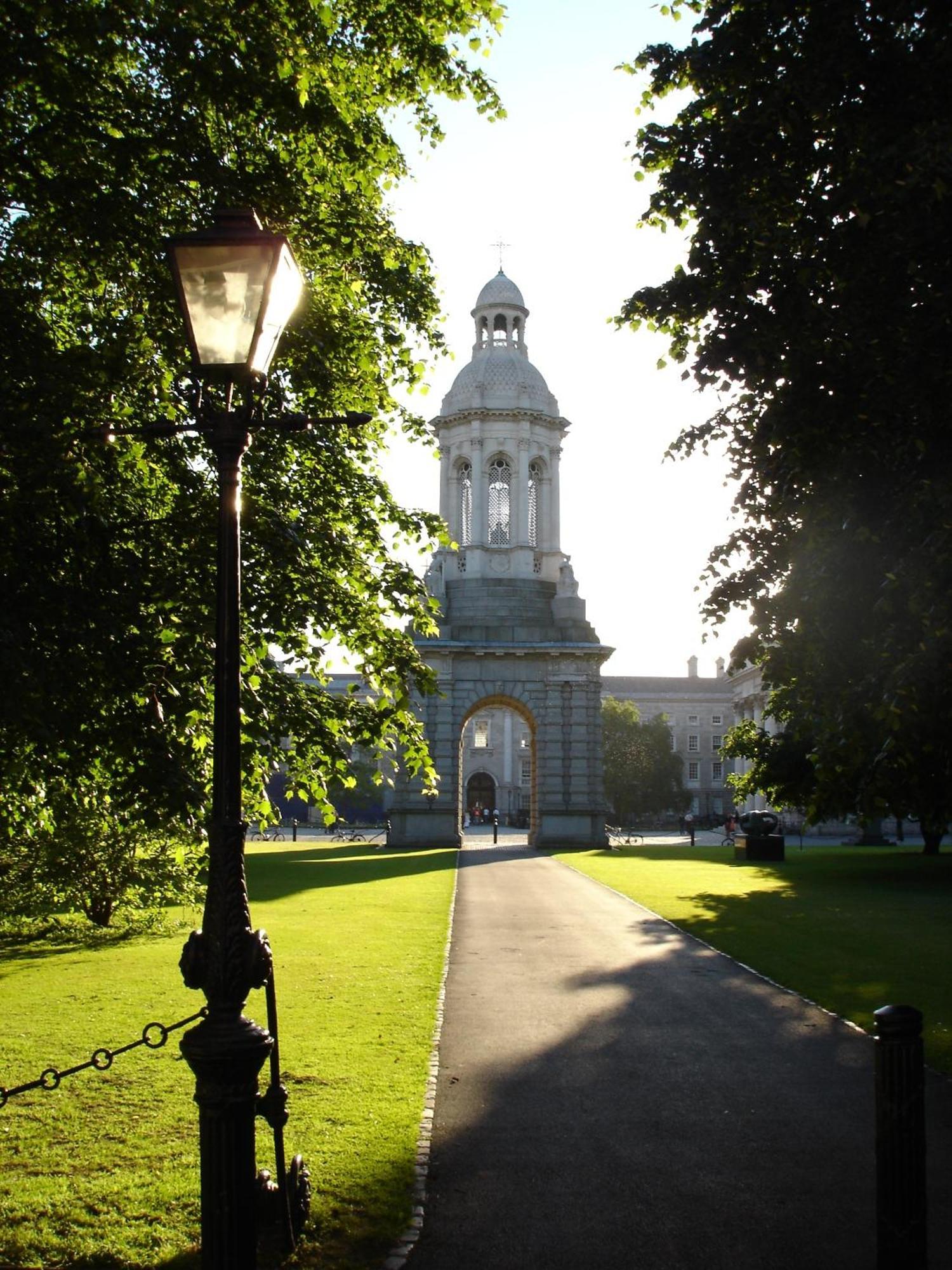 Trinity College - Campus Accommodation ดับลิน ภายนอก รูปภาพ