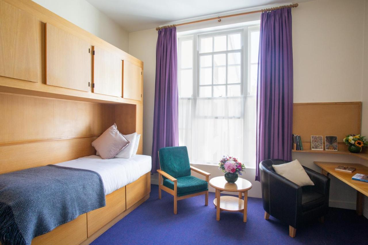 Trinity College - Campus Accommodation ดับลิน ภายนอก รูปภาพ